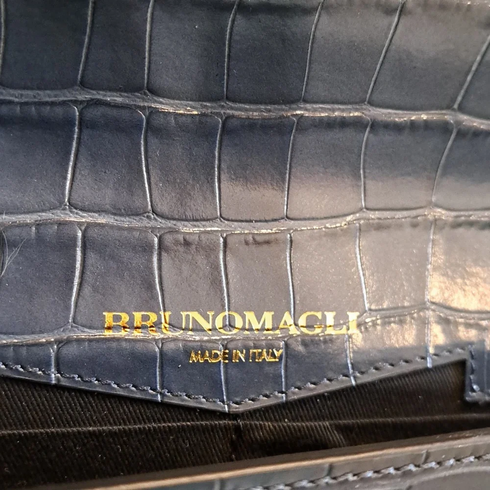 Bruno Magli bag - Picture 6 of 11